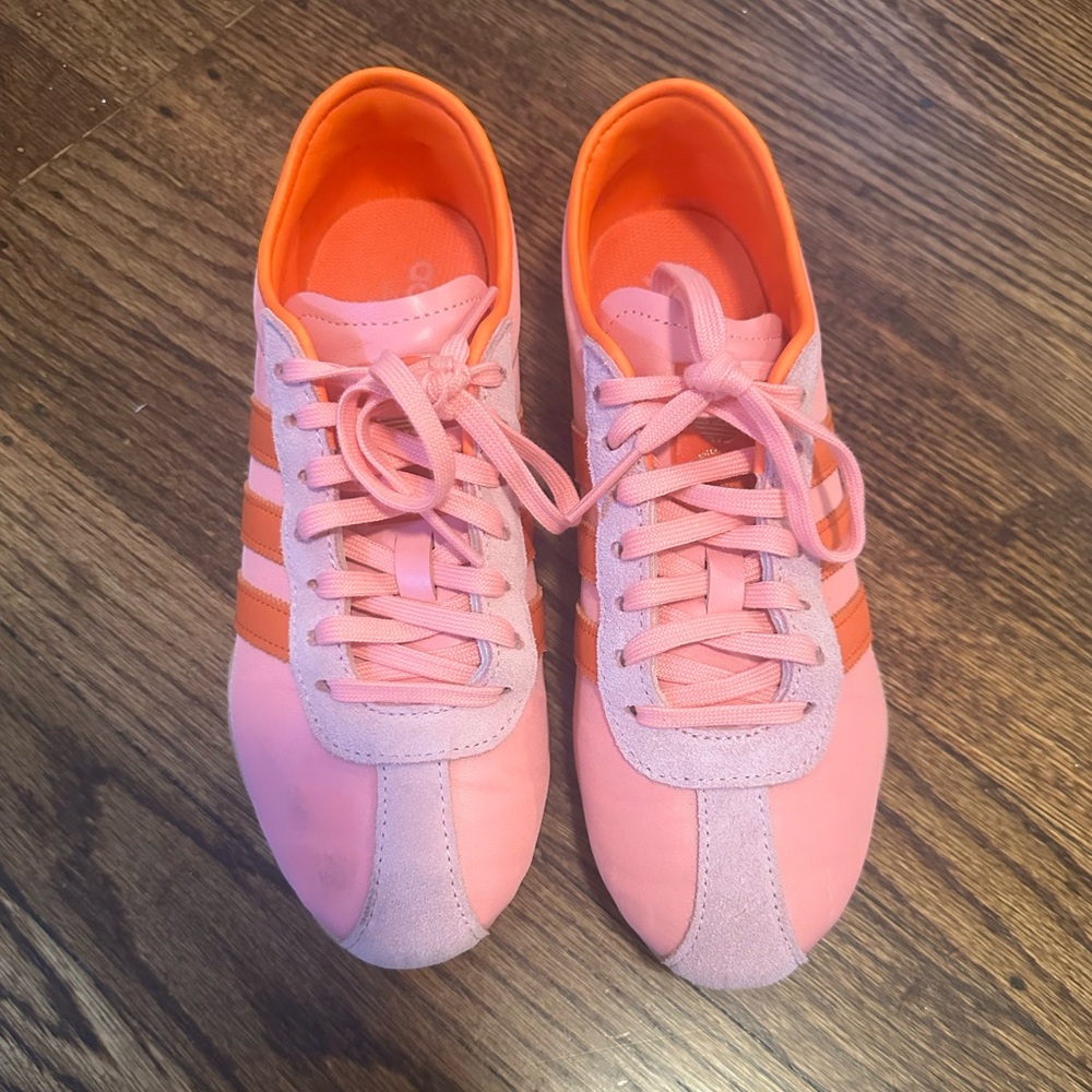 Adidas Women's Vibrant Pink and Orange Tokyo Sneakers